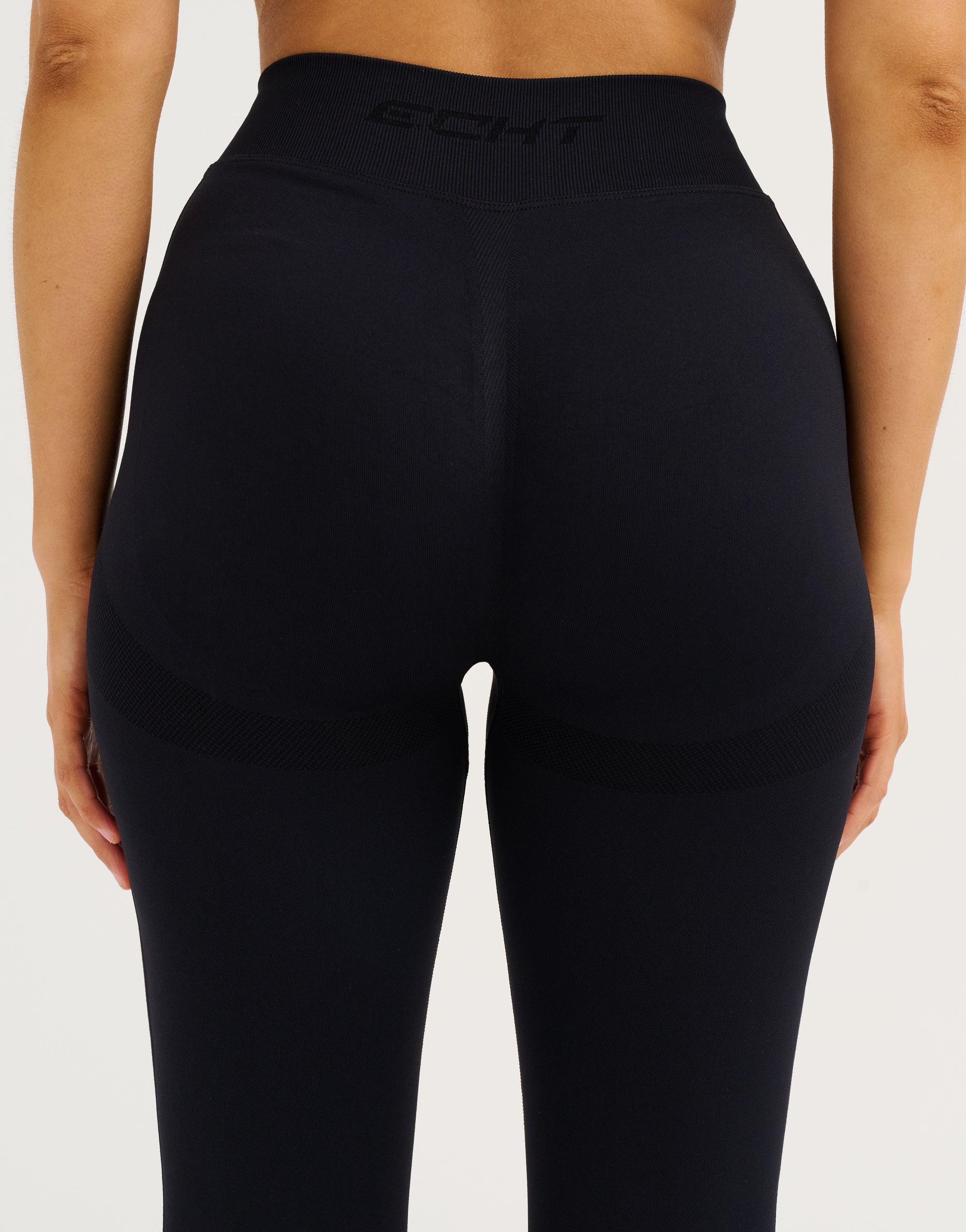 Arise Essential Mid-Waist Leggings V2 - Stealth Black