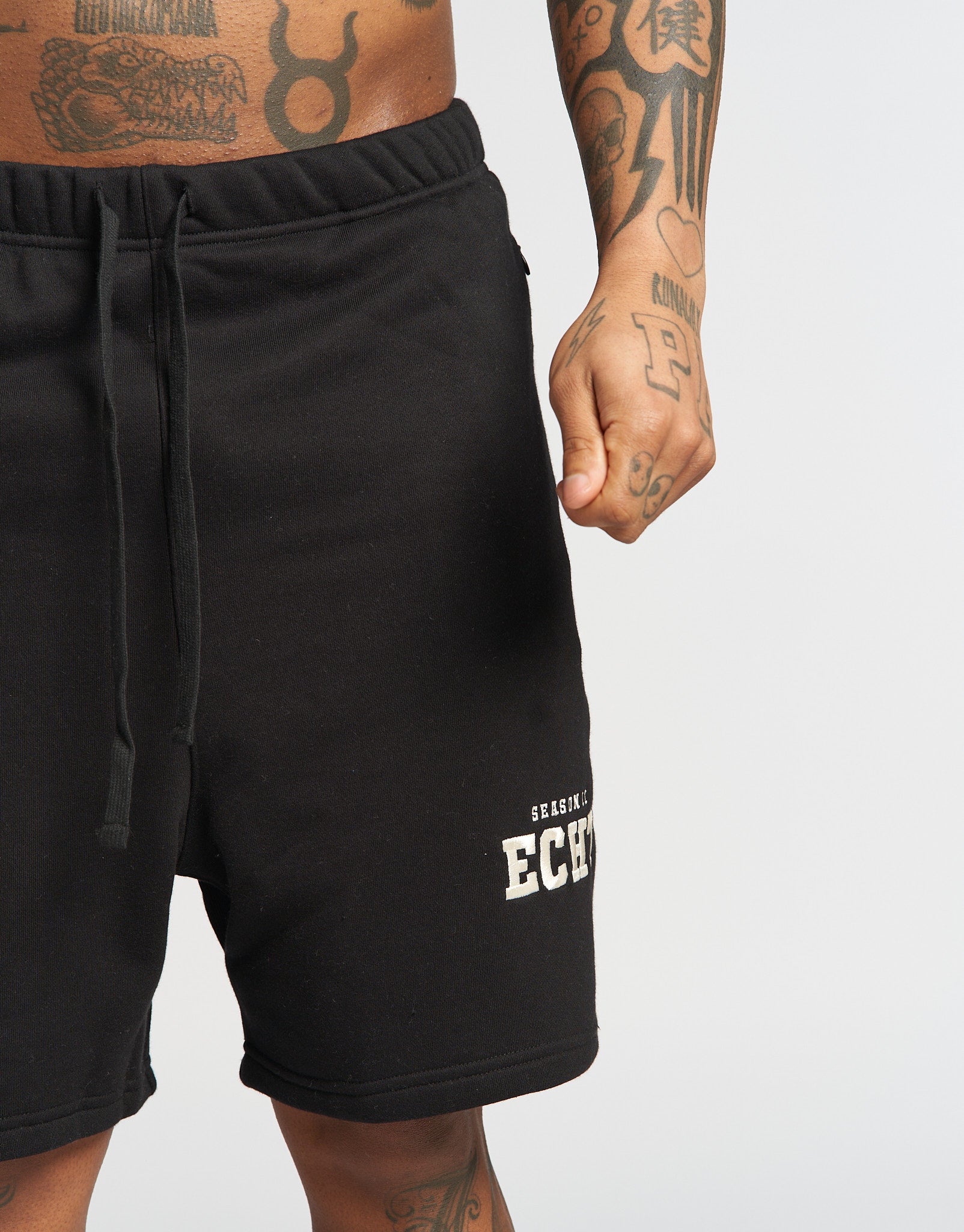 Season II Shorts - Black