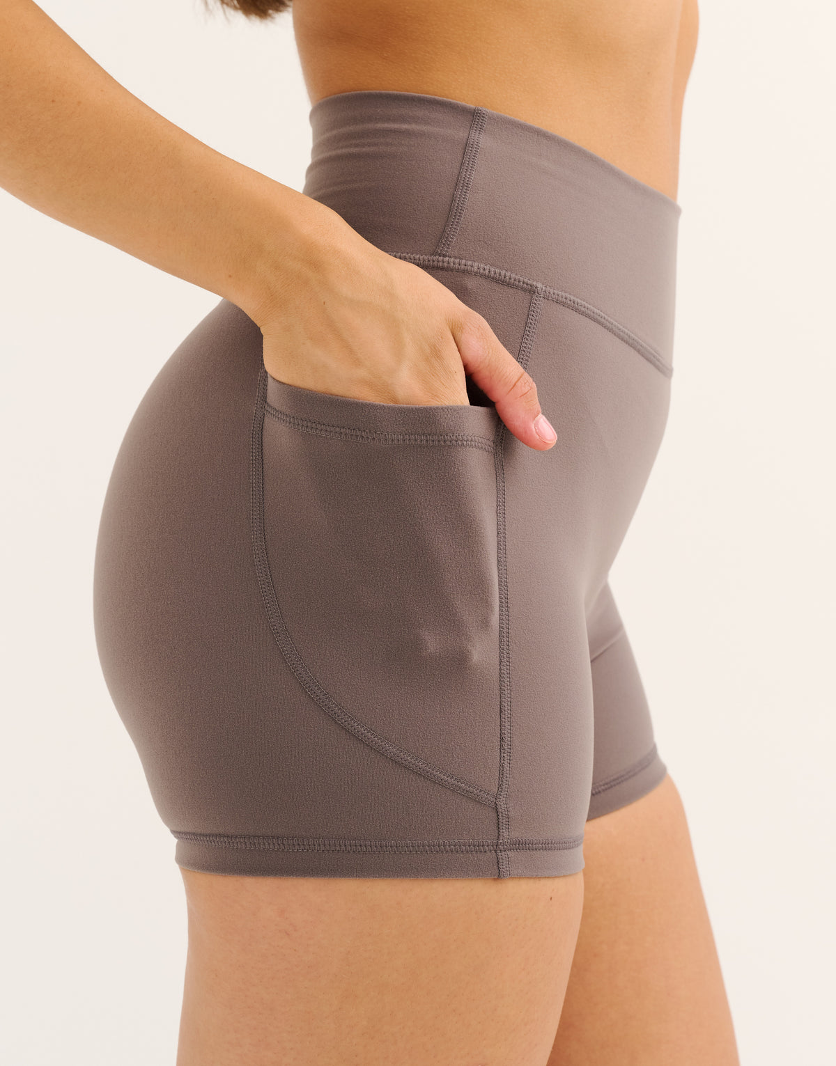 Ascend Pocket Shorts 4" - Slate Grey