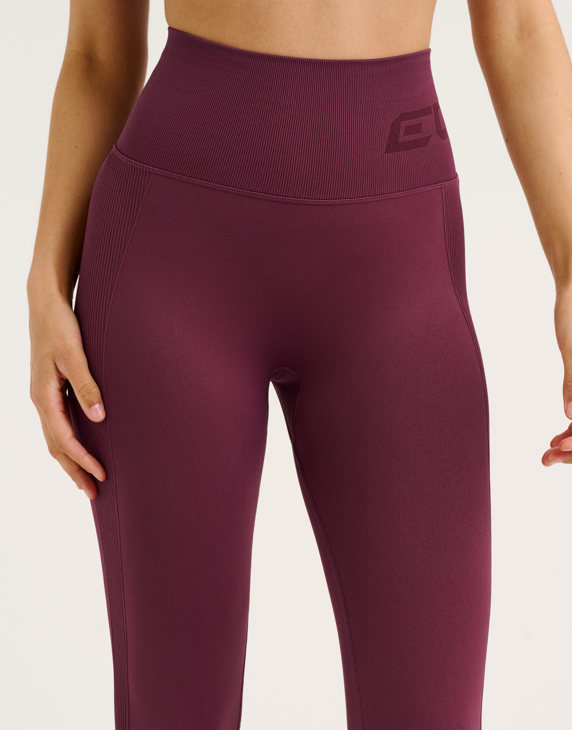 Arise Scrunch Leggings V2 - Blackberry