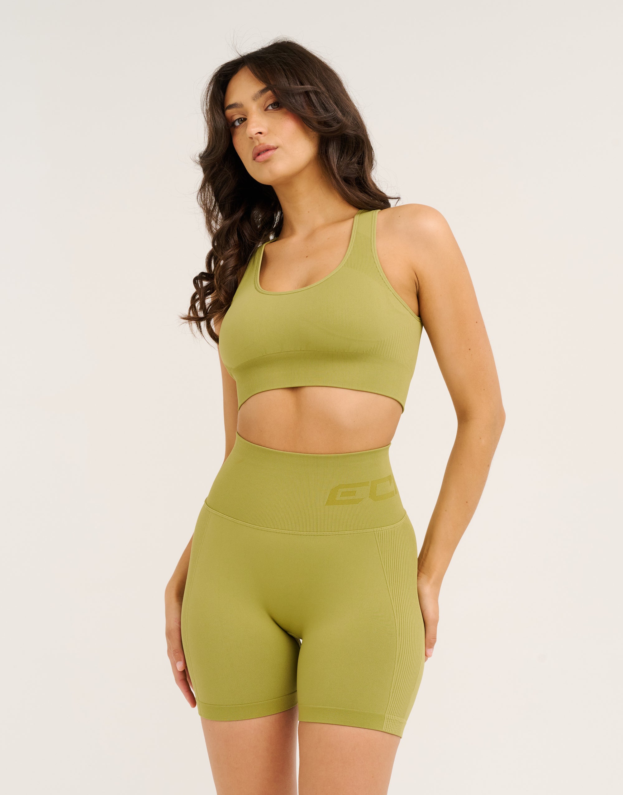 Arise Scrunch Shorts V2 - Olive