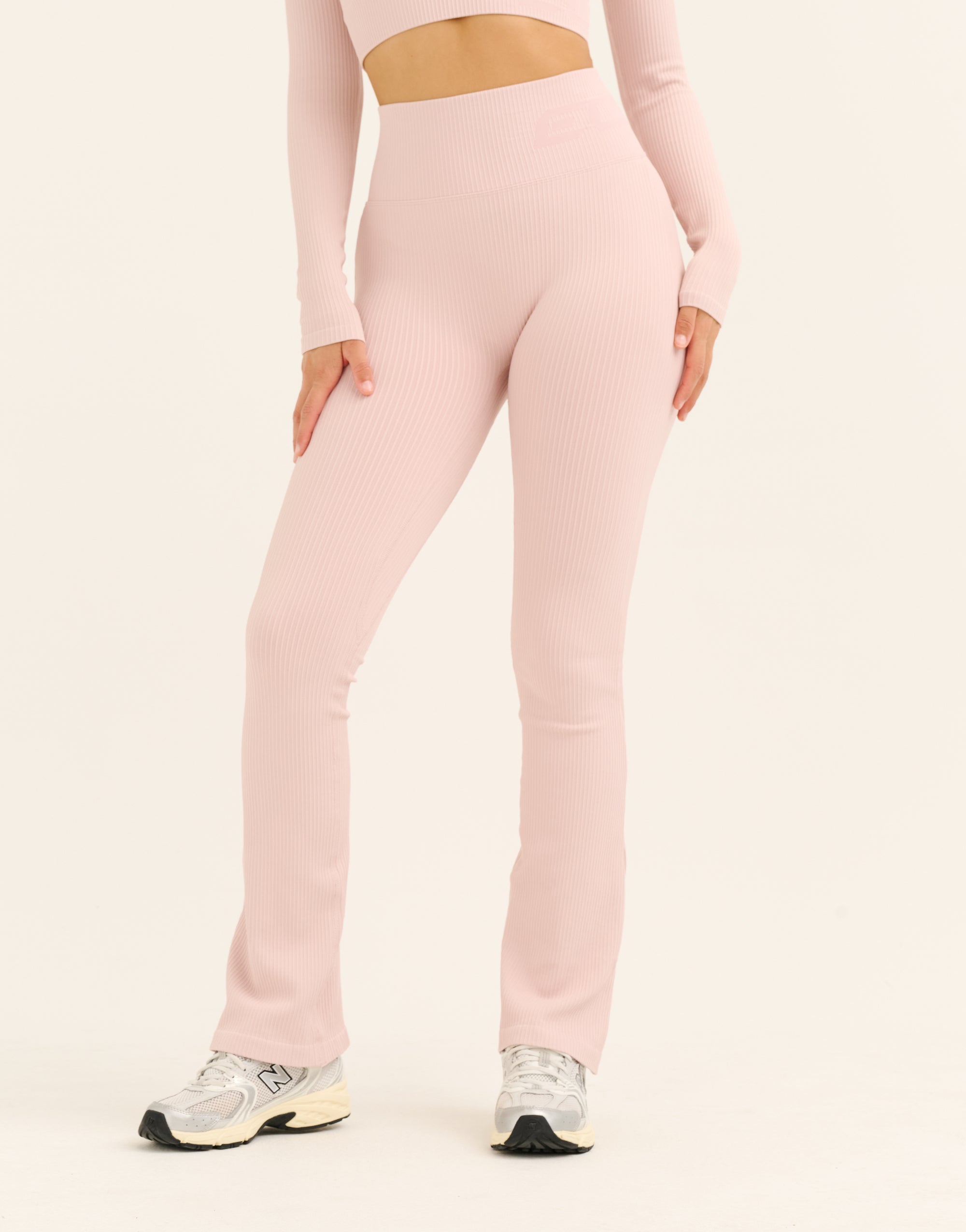 Arise Comfort Flare Leggings V2 - Mauve