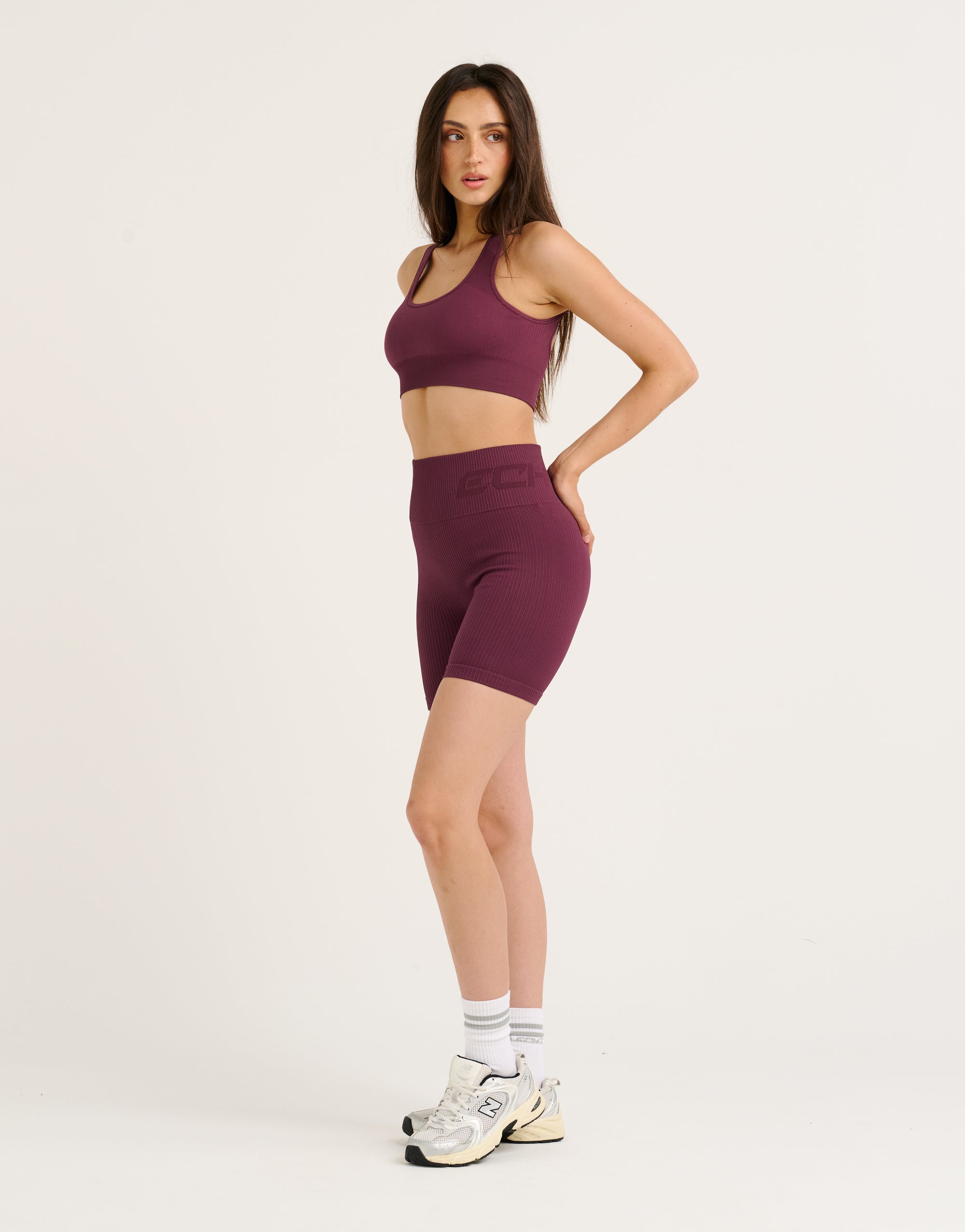 Arise Comfort Shorts V2 - Blackberry