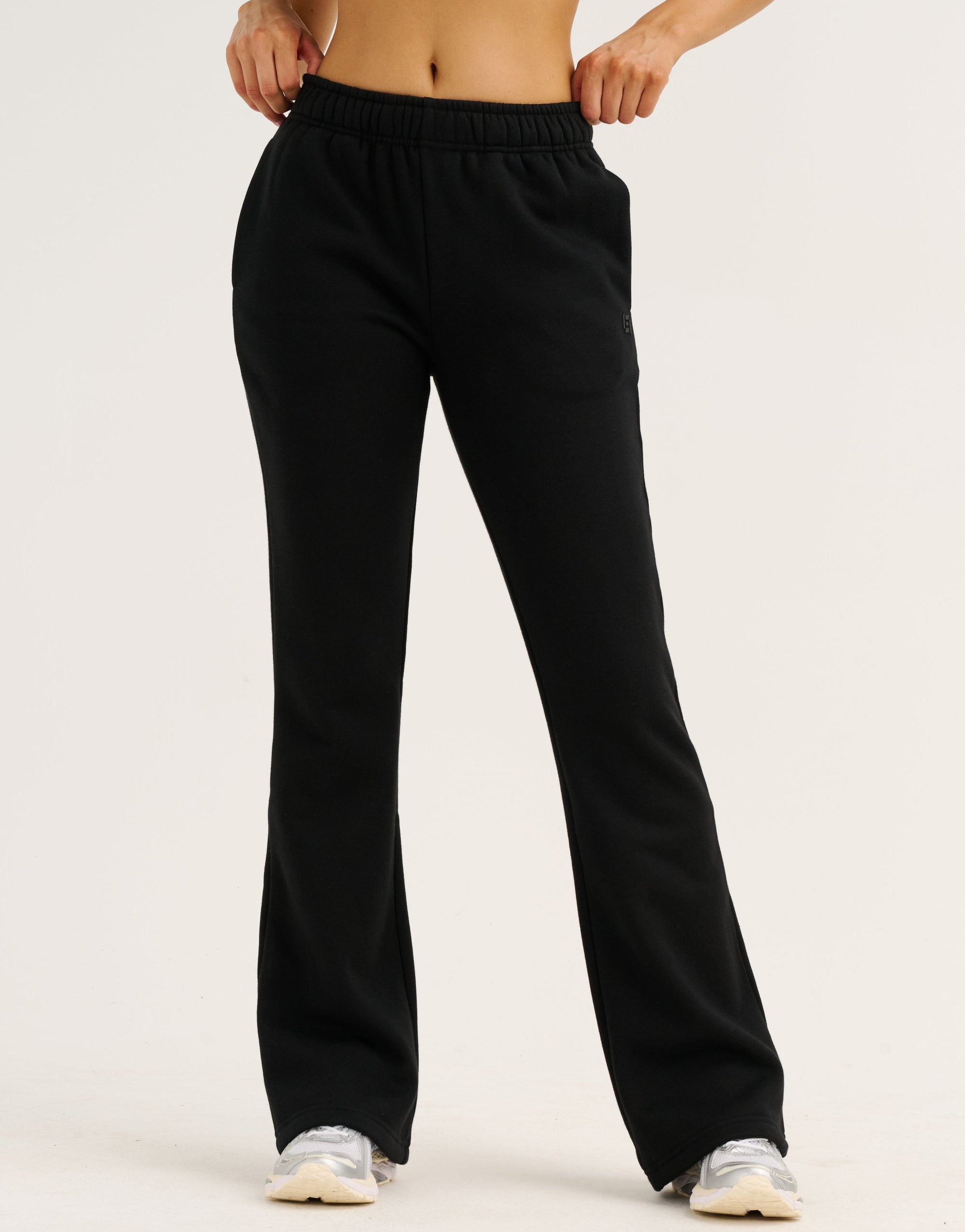 Flare Sweatpants - Black