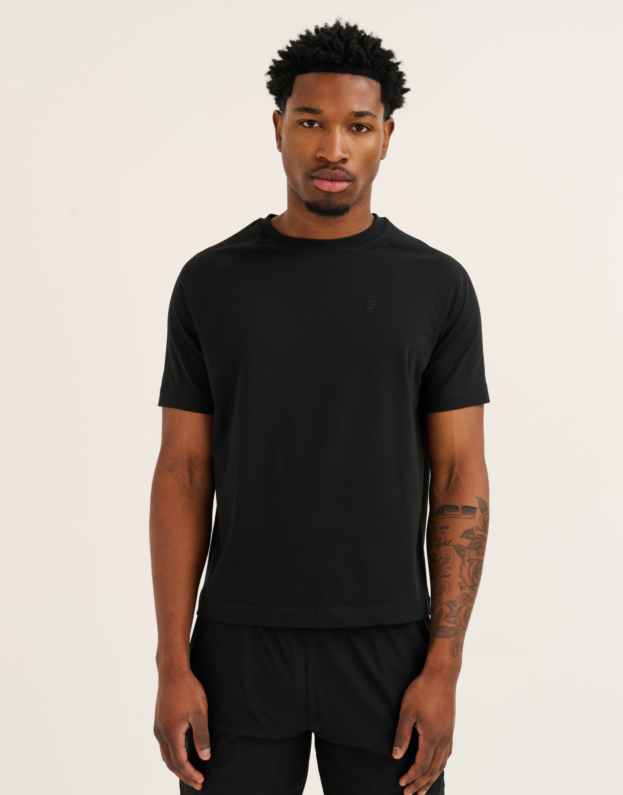 Foundation Tee 27" - Black
