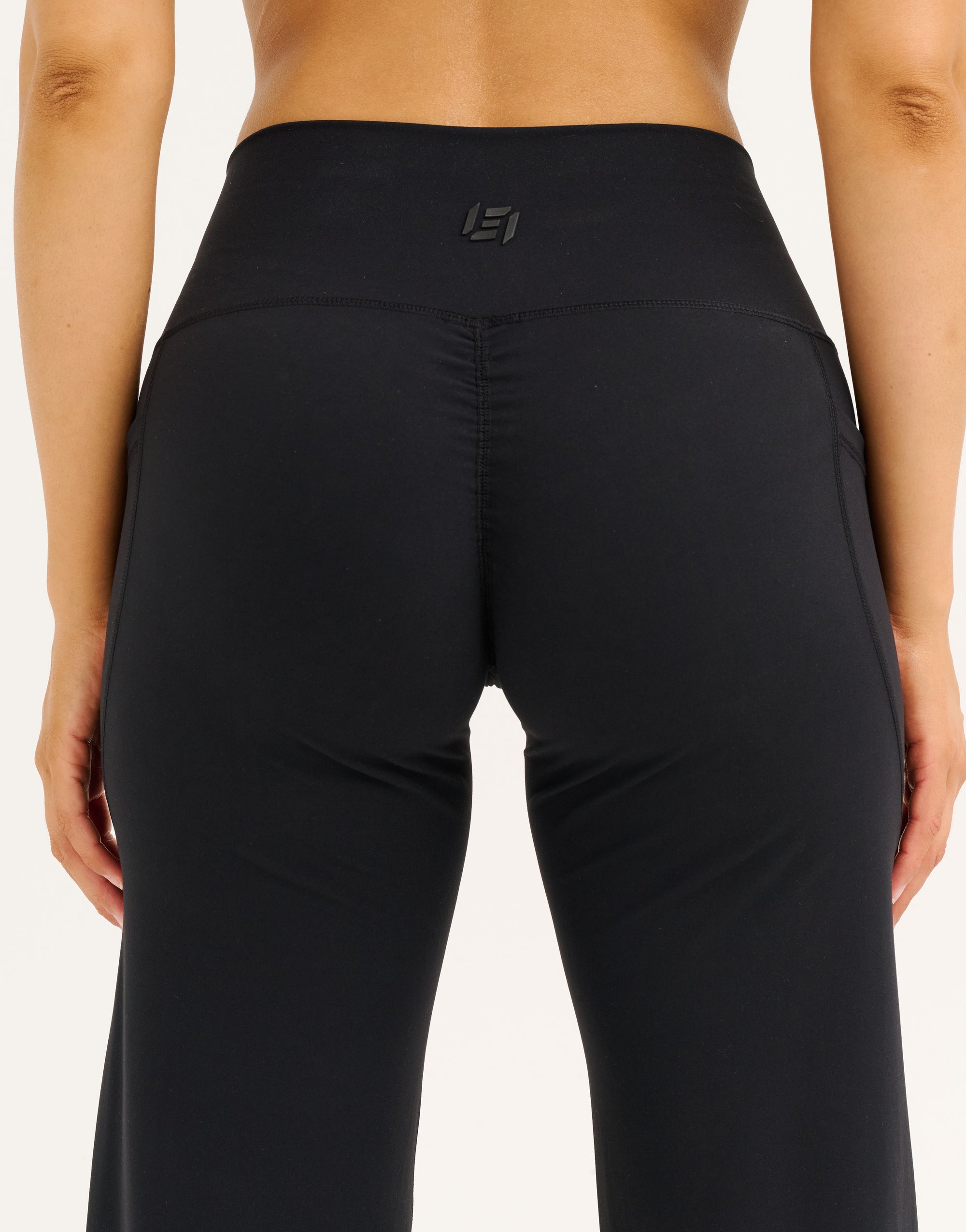 Lycra Wide Leg Pant - Black