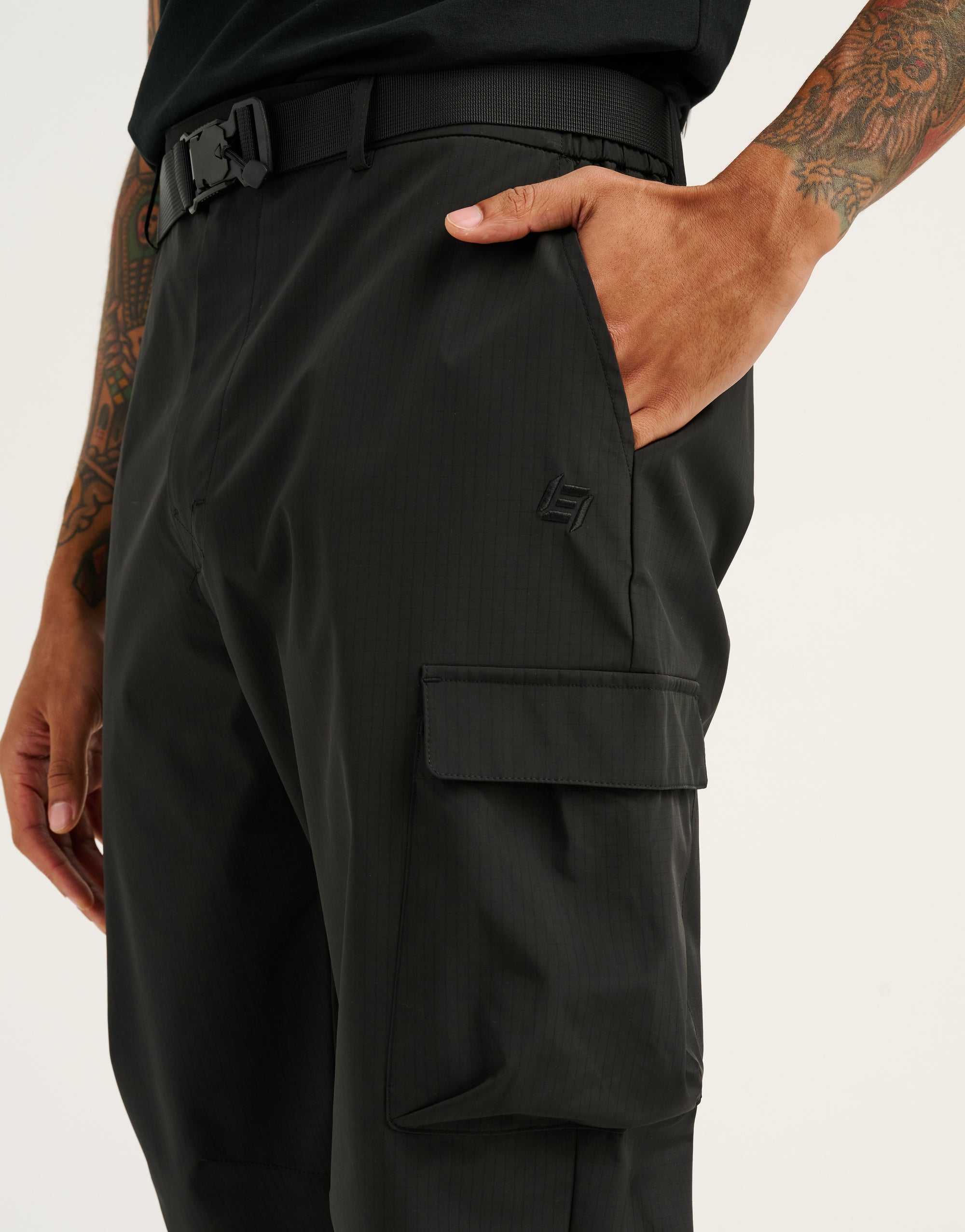 Nova Trek™ Cargo Pants - Phantom Black