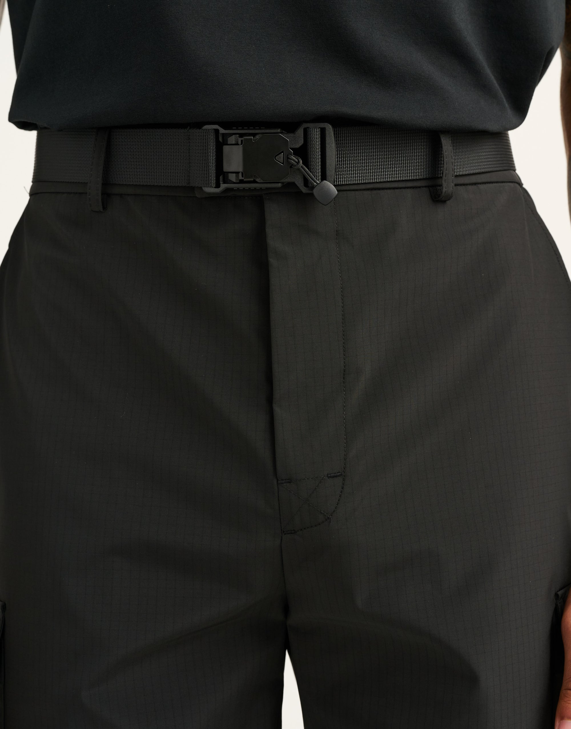 Nova Trek™ Cargo Shorts - Phantom Black