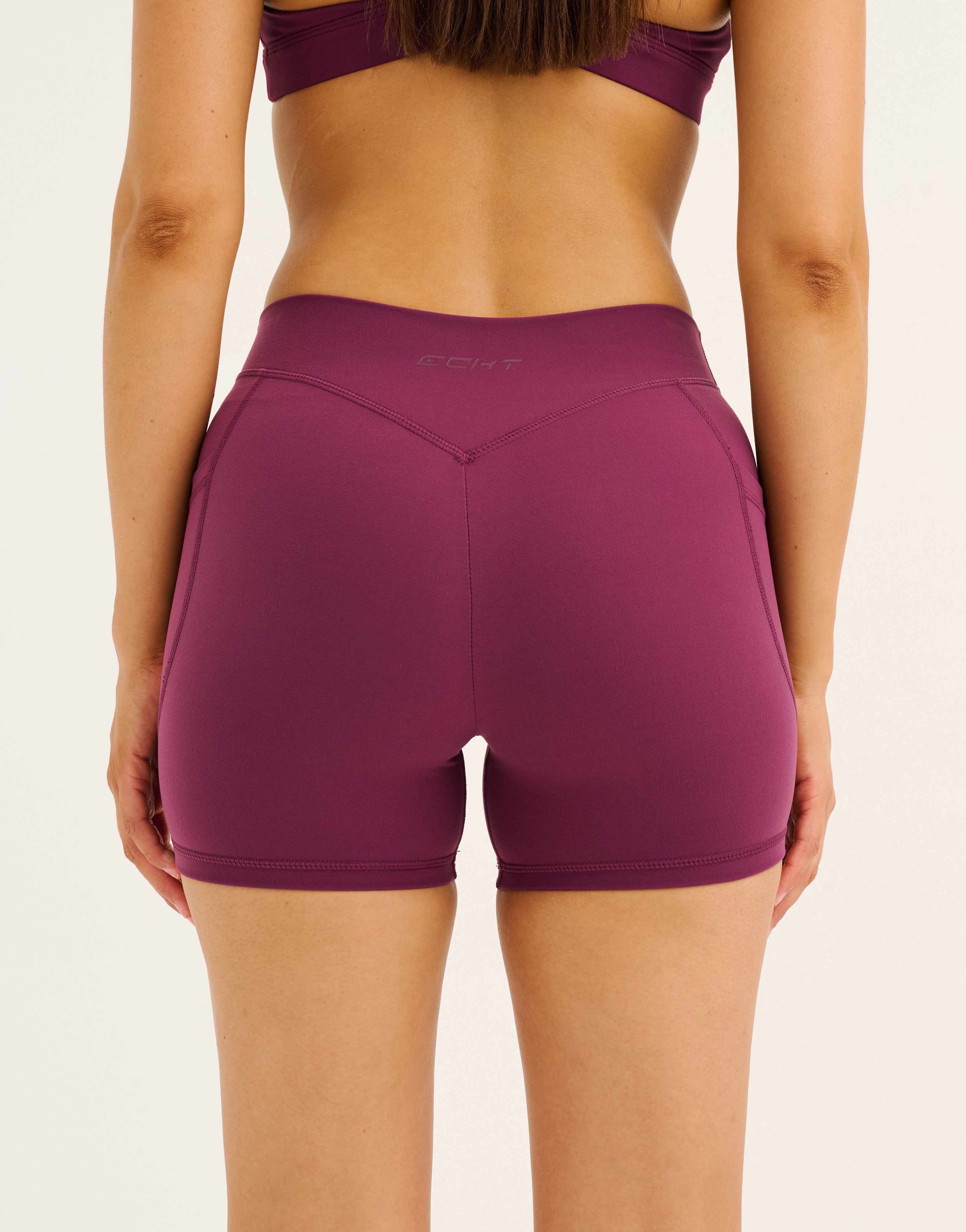 Ascend Pocket Mid-Waist Shorts 4" - Blackberry