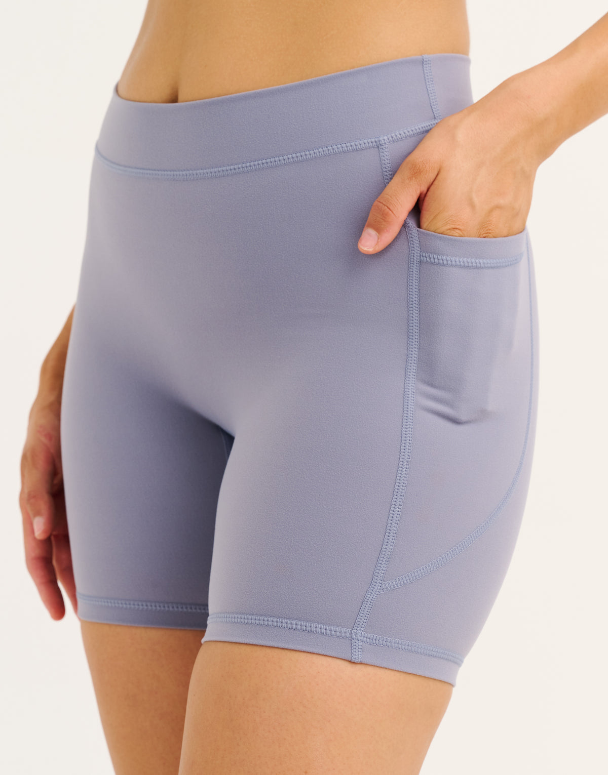 Ascend Pocket Mid-Waist Shorts 6" - Washed Blue