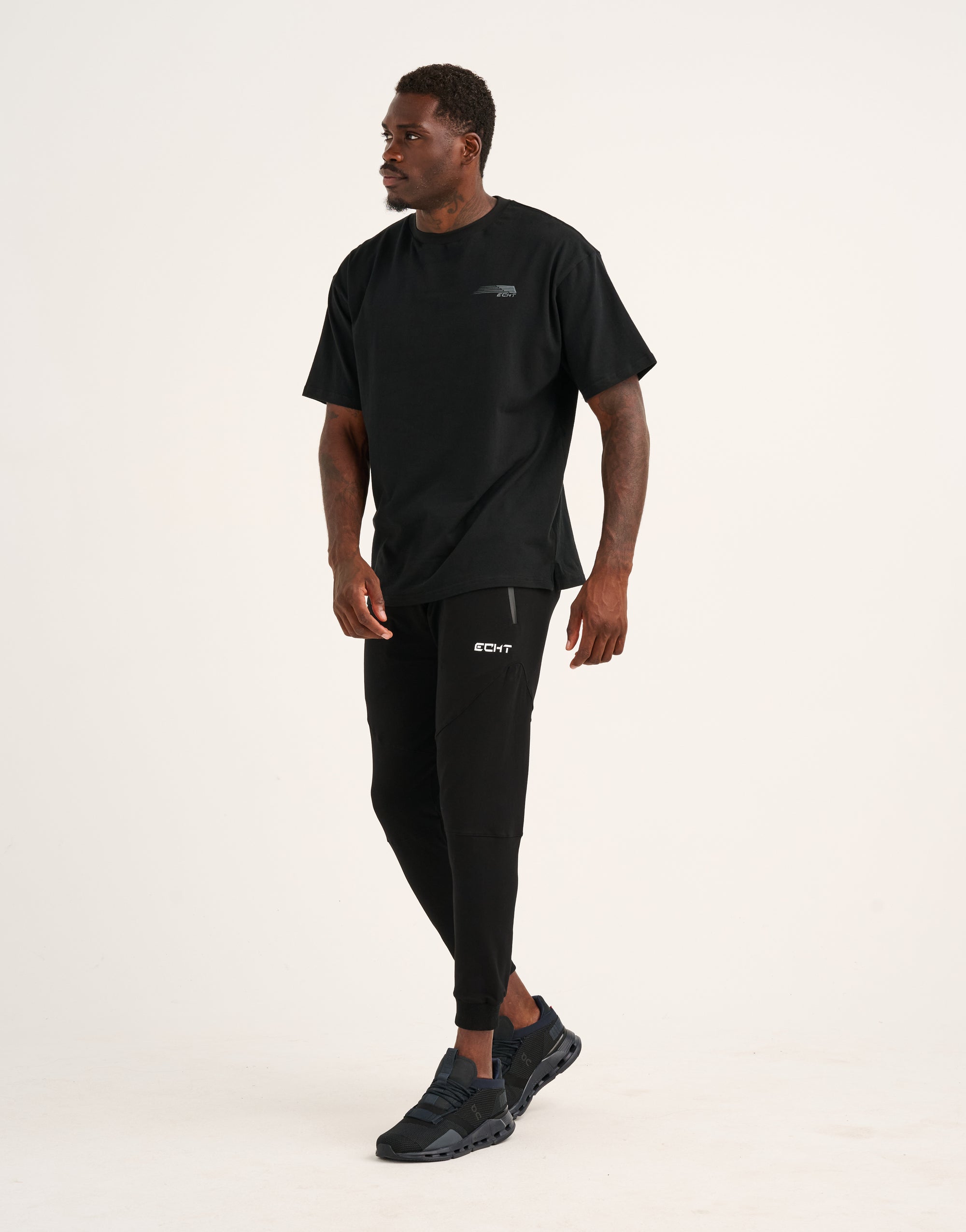 Echt Tapered Joggers - Black
