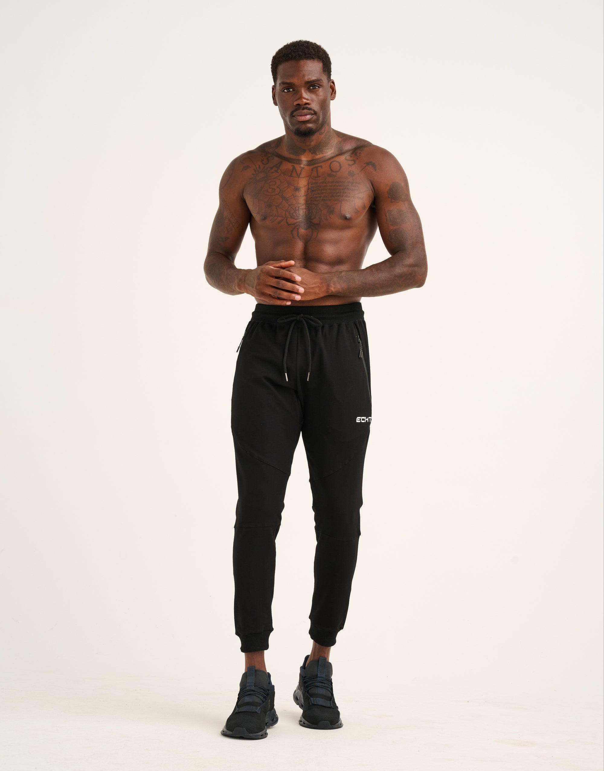 Echt Tapered Joggers - Black