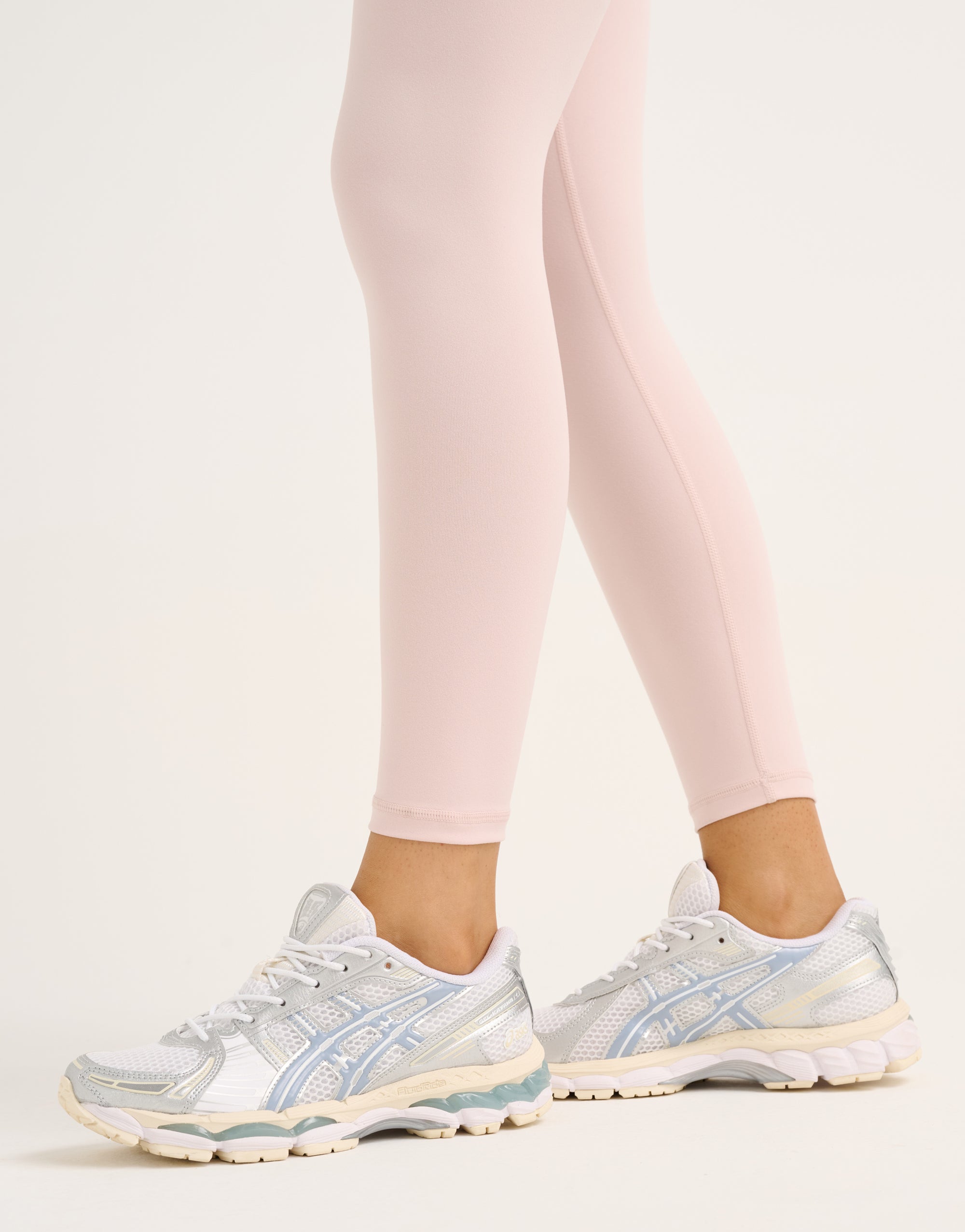 Force Scrunch Mid-Waist Leggings - Mauve