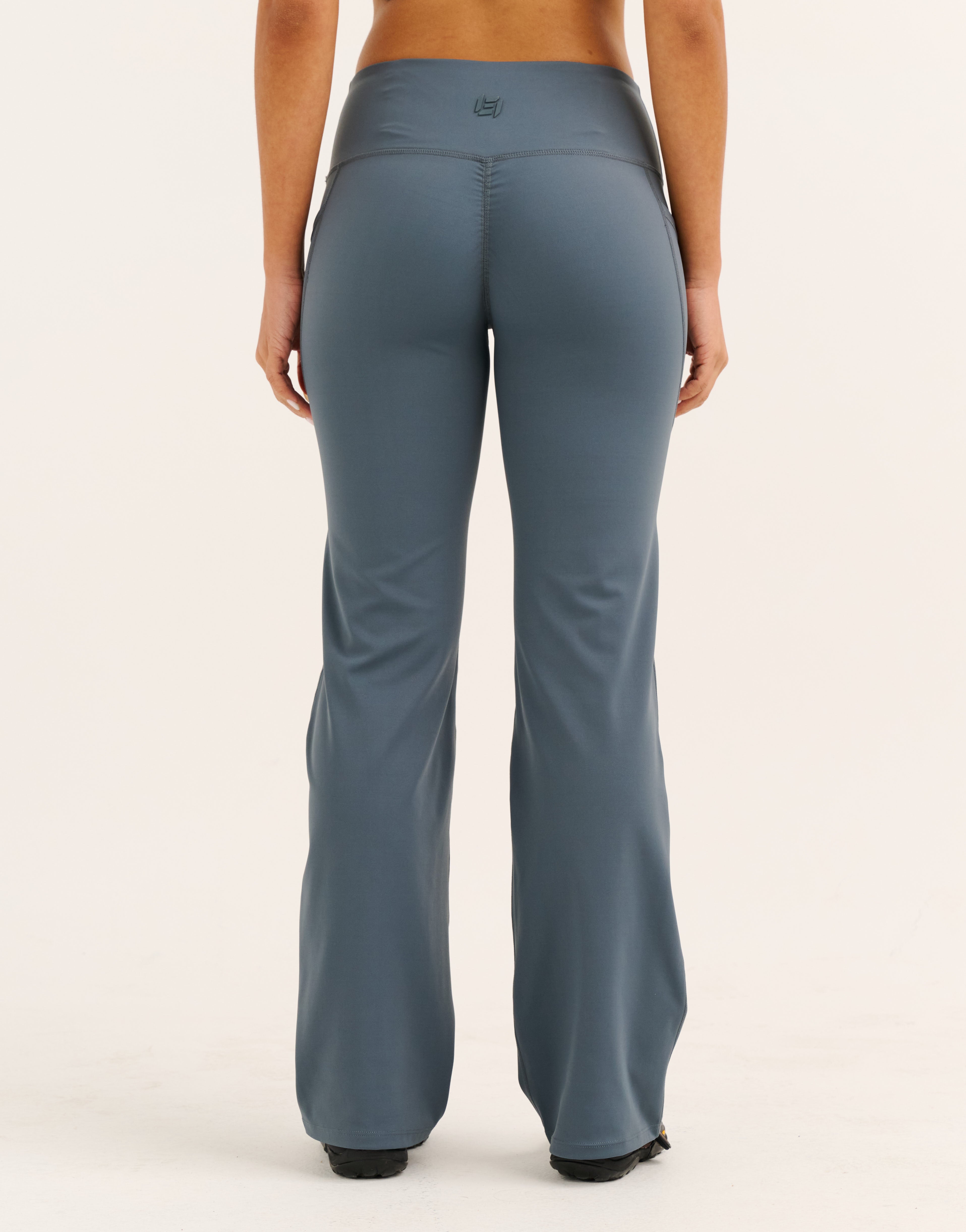 Nova Lycra® Straight Leg Pant - Storm Grey