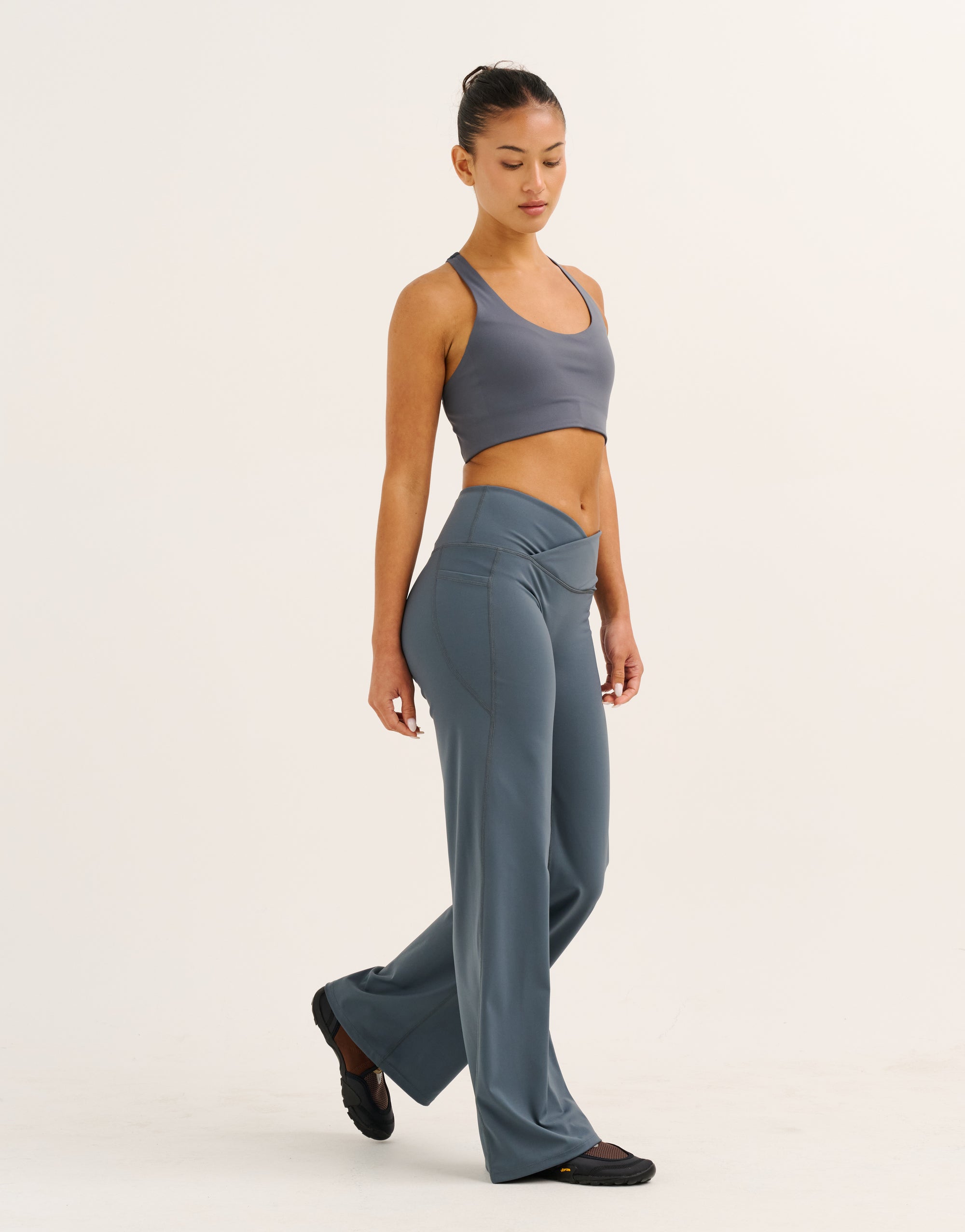 Nova Lycra® Wide Leg Pant - Storm Grey